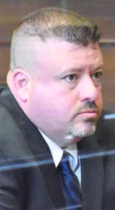 City rehires fired police lieutenant